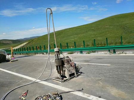 山丹公路地基基础注浆加固